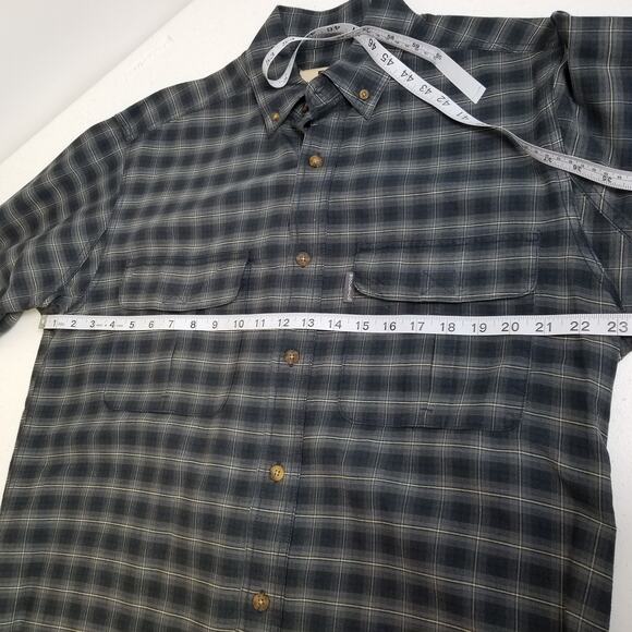 Woolrich Deep Navy Button Down Velcro Pocket Quality Shirt Excellent Size M - Picture 3 of 7